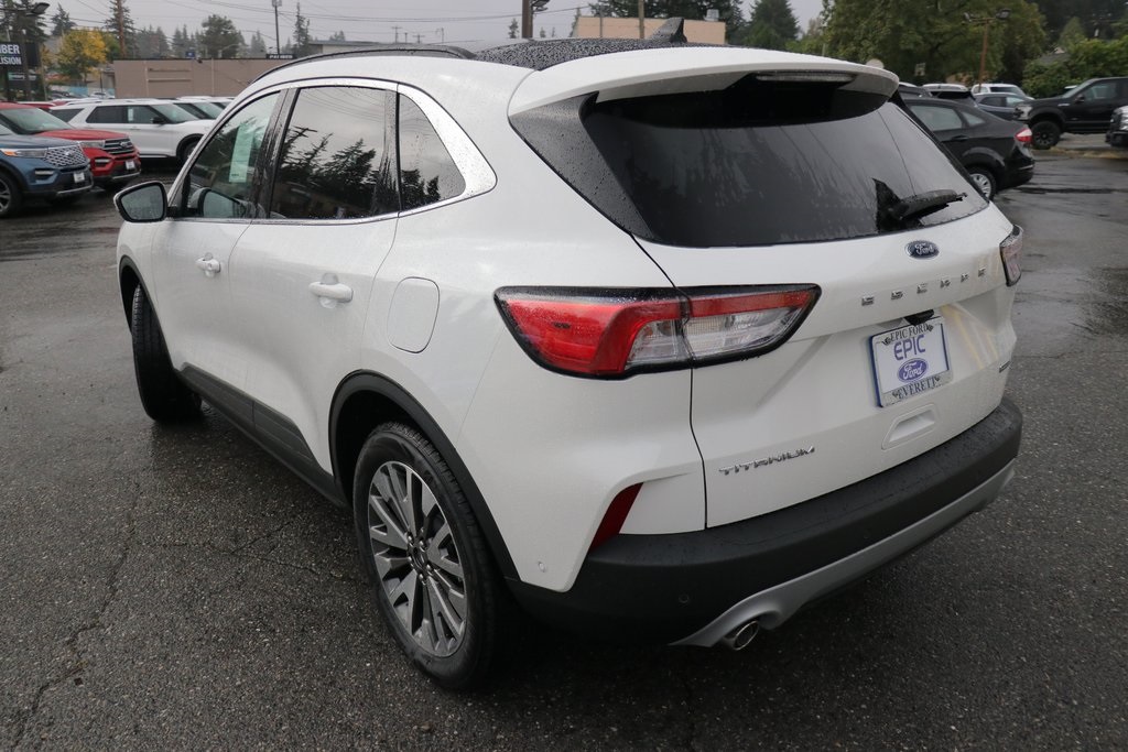 New 2020 Ford Escape Titanium Hybrid AWD 4D Sport Utility