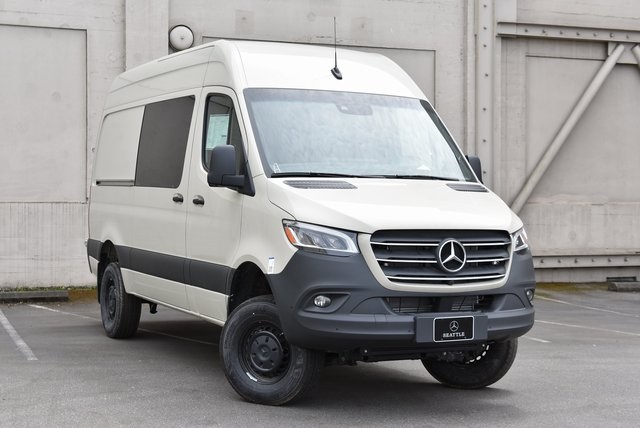 New 2020 Mercedes-Benz Sprinter 2500 Crew 144 WB 4MATIC® 3D Cargo Van